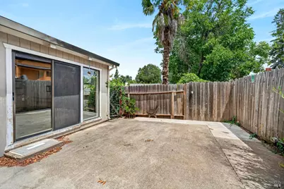 1059 W Standley Street, Ukiah, CA 95482 - Photo 32
