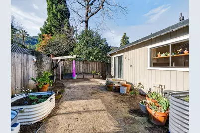 1059 W Standley Street, Ukiah, CA 95482 - Photo 26