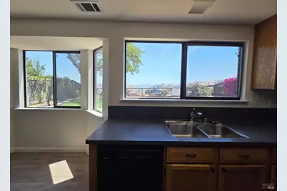184 Clearview Drive, Vallejo, CA 94591 - Photo 6