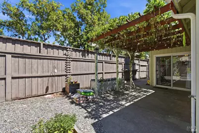 864 Glen Miller Drive, Windsor, CA 95492 - Photo 30