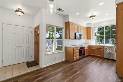864 Glen Miller Drive, Windsor, CA 95492 - Photo 18