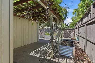 864 Glen Miller Drive, Windsor, CA 95492 - Photo 34