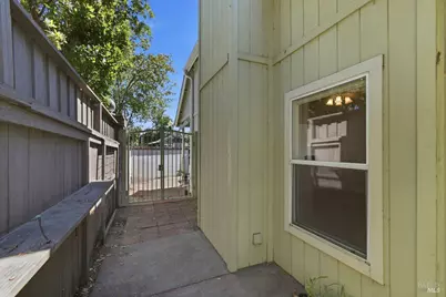 864 Glen Miller Drive, Windsor, CA 95492 - Photo 36
