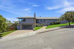 51 McNear Dr, San Rafael, CA 94901 - Photo 18
