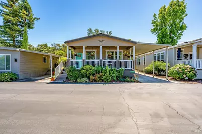 2412 Foothill Boulevard #10, Calistoga, CA 94515 - Photo 2
