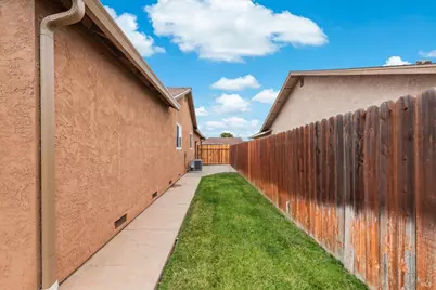 902 Pintail Drive, Suisun City, CA 94585 - Photo 38