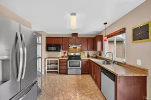 902 Pintail Dr, Suisun City, CA 94585 - Photo 14