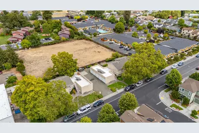8276 Lancaster Drive, Cotati, CA 94931 - Photo 20