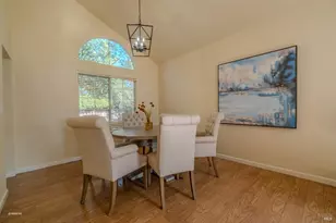 7036 Edinburgh Ct, Windsor, CA 95492 - Photo 8