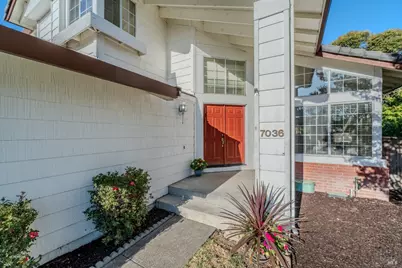 7036 Edinburgh Court, Windsor, CA 95492 - Photo 4