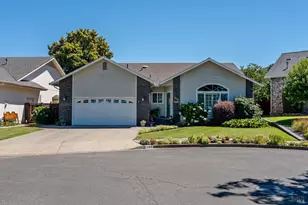584 Nokomis Dr, Ukiah, CA 95482 - Photo 1