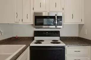 718 Marsh Dr, Napa, CA 94558 - Photo 22