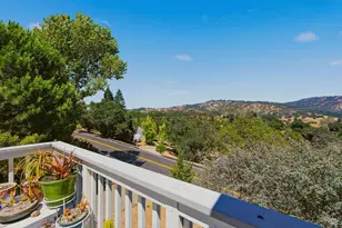253 Circle Oaks Dr, Napa, CA 94558 - Photo 4