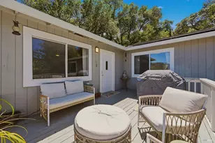 253 Circle Oaks Dr, Napa, CA 94558 - Photo 2