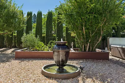 1734 Vineyard Avenue, Saint Helena, CA 94574 - Photo 26
