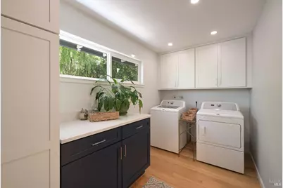 102 Adams Street, Novato, CA 94947 - Photo 18