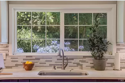 102 Adams Street, Novato, CA 94947 - Photo 12