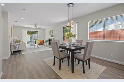 1027 Justin Way, Dixon, CA 95620 - Photo 8