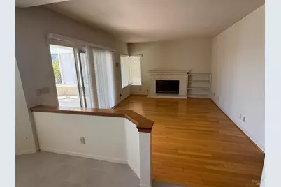 138 Del Oro Lagoon, Novato, CA 94949 - Photo 10