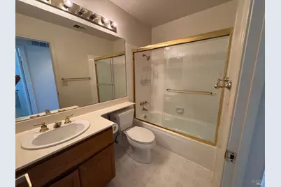 138 Del Oro Lagoon, Novato, CA 94949 - Photo 26