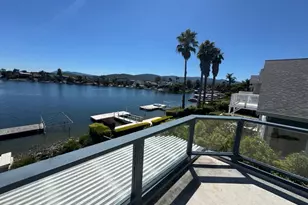 138 Del Oro Lagoon, Novato, CA 94949 - Photo 4