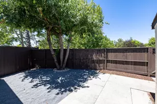 957 W 8th St, Santa Rosa, CA 95401 - Photo 8