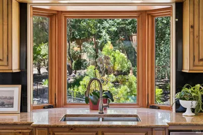 1685 Estee Avenue, Napa, CA 94558 - Photo 30