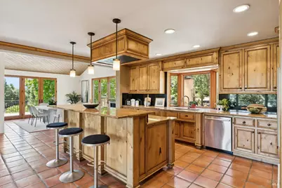 1685 Estee Avenue, Napa, CA 94558 - Photo 24