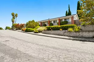107 Palomar Ln, Vallejo, CA 94591 - Photo 2