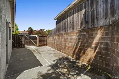 107 Palomar Lane, Vallejo, CA 94591 - Photo 24
