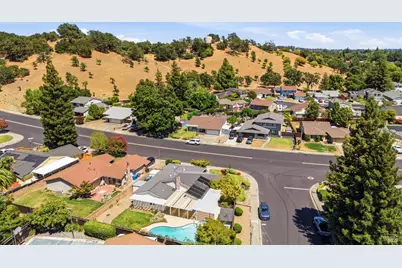 342 N Alamo Drive, Vacaville, CA 95688 - Photo 46
