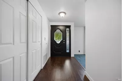 342 N Alamo Drive, Vacaville, CA 95688 - Photo 6