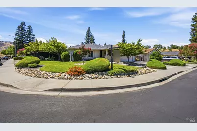 342 N Alamo Drive, Vacaville, CA 95688 - Photo 4