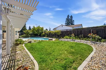 342 N Alamo Drive, Vacaville, CA 95688 - Photo 36