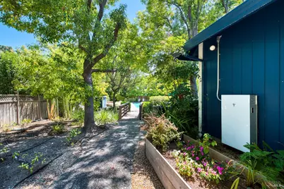 8 Racquet Court, Novato, CA 94947 - Photo 46