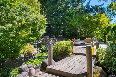 8 Racquet Court, Novato, CA 94947 - Photo 42