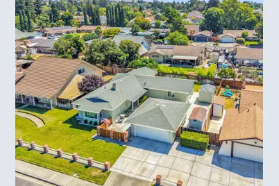 2116 Monterey Drive, Fairfield, CA 94534 - Photo 2