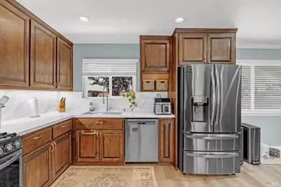 2116 Monterey Drive, Fairfield, CA 94534 - Photo 16