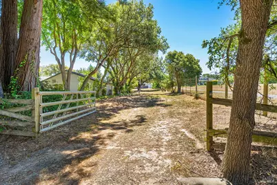 5975 Volkerts Road, Sebastopol, CA 95472 - Photo 8