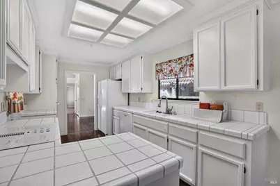 48 Fountain Grove Circle, Napa, CA 94558 - Photo 16