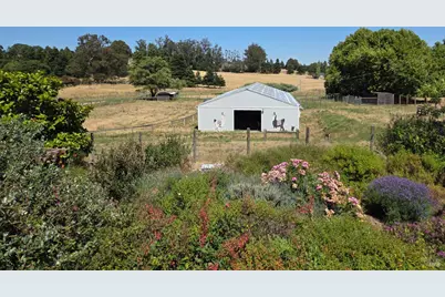 426 King Road, Petaluma, CA 94952 - Photo 2
