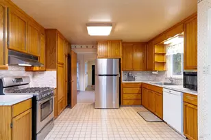 1051 Fabiola Dr, Napa, CA 94558 - Photo 20