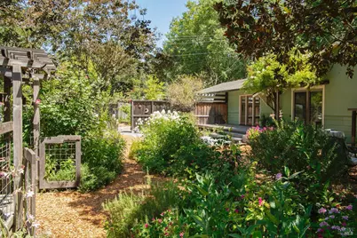 8920 Green Valley Road, Sebastopol, CA 95472 - Photo 4