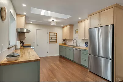 8920 Green Valley Road, Sebastopol, CA 95472 - Photo 16