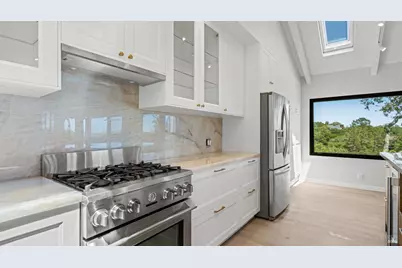 311 Grandview Avenue, Novato, CA 94945 - Photo 8