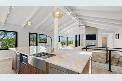311 Grandview Avenue, Novato, CA 94945 - Photo 12