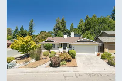 165 Pope Court, Santa Rosa, CA 95405 - Photo 2