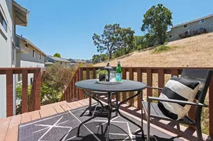 1142 Redwood Blvd, Novato, CA 94947 - Photo 30