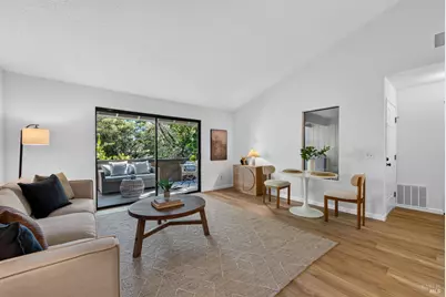 31 Arbor Street, Cotati, CA 94931 - Photo 2