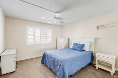 331 East T Street, Benicia, CA 94510 - Photo 24